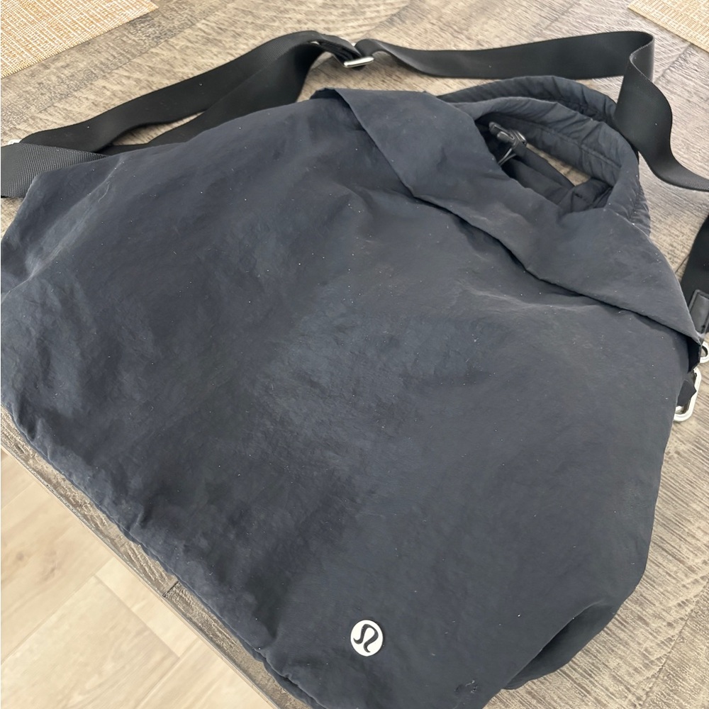 Lululemon nylon tote-bag/travel bag